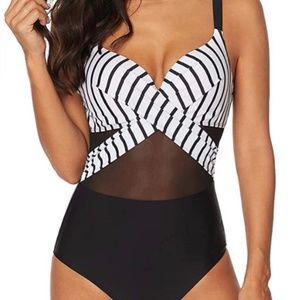 HIGHDAYS One Piece Women’s Swimsuit Black White Size Large NWOT